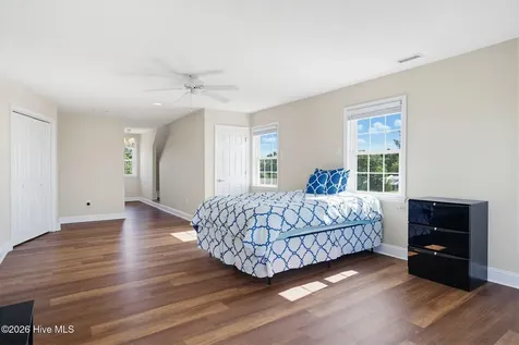 203 Riverside Drive Sneads Ferry NC 28460