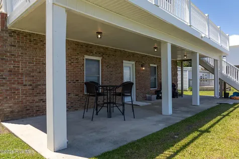 203 Riverside Drive Sneads Ferry NC 28460