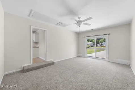 434 Kenwood Drive Jacksonville NC 28540