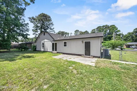 434 Kenwood Drive Jacksonville NC 28540
