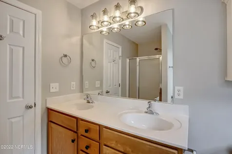 611 Catamaran Drive Wilmington NC 28412