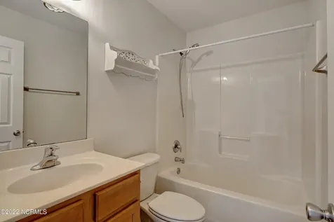 611 Catamaran Drive Wilmington NC 28412