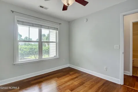 611 Catamaran Drive Wilmington NC 28412