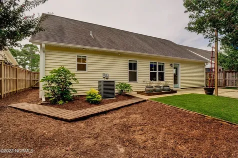 611 Catamaran Drive Wilmington NC 28412