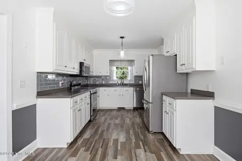 3190 Fox Run Circle Kinston NC 28504