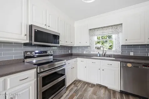 3190 Fox Run Circle Kinston NC 28504