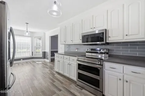 3190 Fox Run Circle Kinston NC 28504