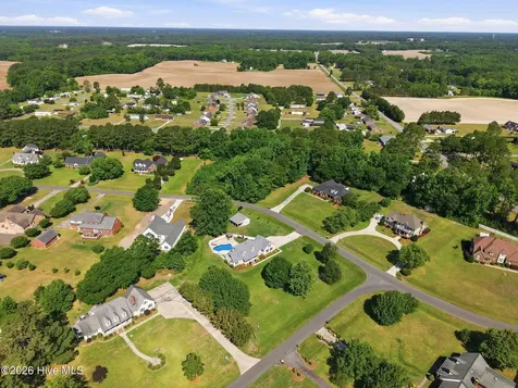 3190 Fox Run Circle Kinston NC 28504
