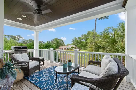 971 Softwind Way Southport NC 28461