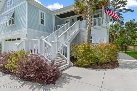 971 Softwind Way Southport NC 28461