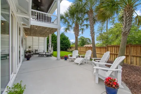 971 Softwind Way Southport NC 28461