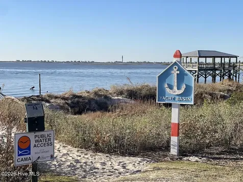 971 Softwind Way Southport NC 28461