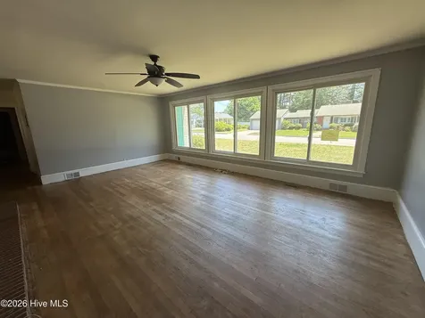 620 S Pembroke Avenue Ahoskie NC 27910