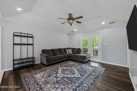 619 Fox Ridge Court Havelock NC 28532
