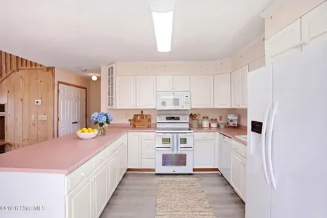 2704 W Beach Drive Oak Island NC 28465