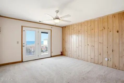 2704 W Beach Drive Oak Island NC 28465