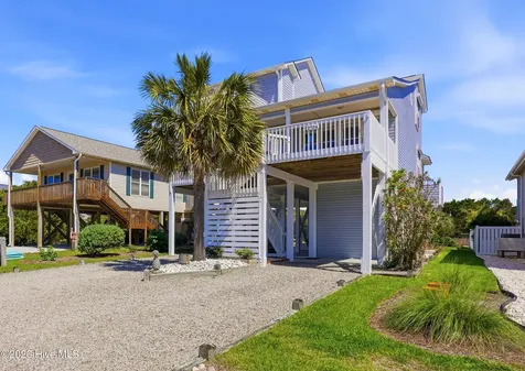 2704 W Beach Drive Oak Island NC 28465