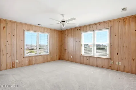 2704 W Beach Drive Oak Island NC 28465