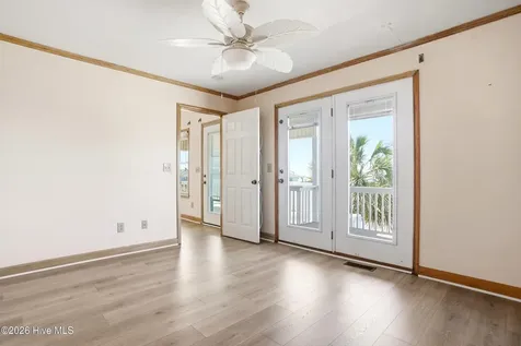 2704 W Beach Drive Oak Island NC 28465