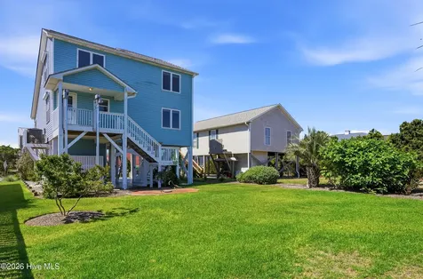 2704 W Beach Drive Oak Island NC 28465