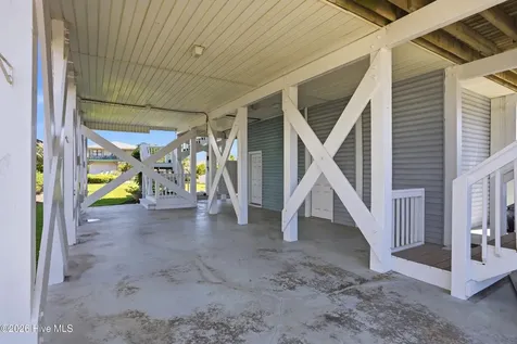 2704 W Beach Drive Oak Island NC 28465
