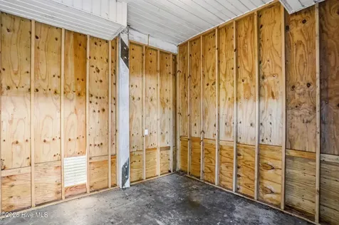 2704 W Beach Drive Oak Island NC 28465