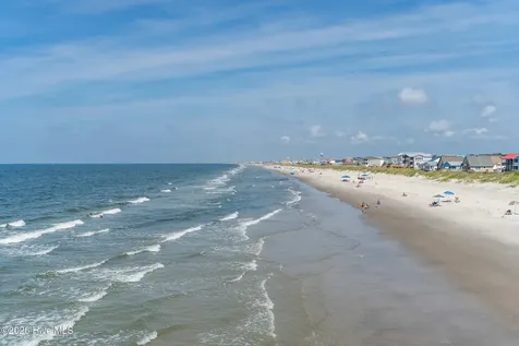 2704 W Beach Drive Oak Island NC 28465