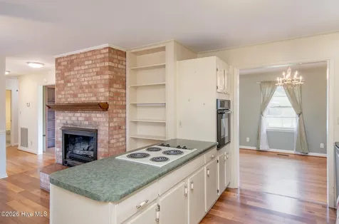 814 S Yaupon Terrace Morehead City NC 28557