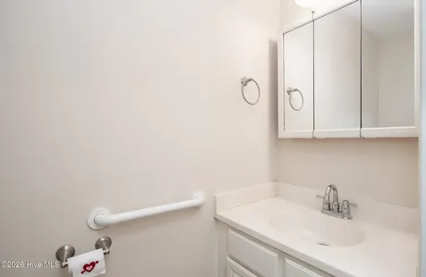 814 S Yaupon Terrace Morehead City NC 28557
