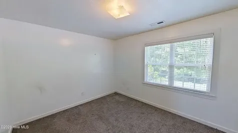 102 Springwood Drive Jacksonville NC 28546