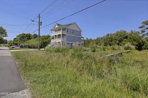 277 Little Kinston Road Surf City NC 28445