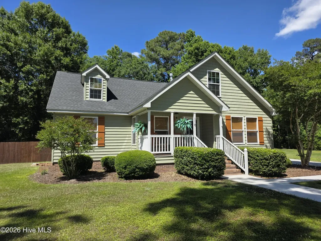 116 Schley Avenue Lake Waccamaw NC 28450