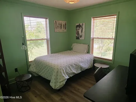 116 Schley Avenue Lake Waccamaw NC 28450