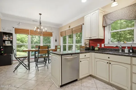 74 Hannah Drive Chocowinity NC 27817