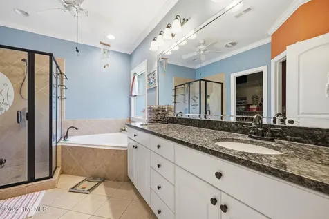 74 Hannah Drive Chocowinity NC 27817