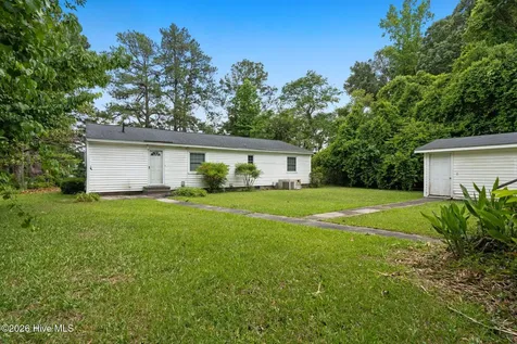 1514 S Jk Powell Boulevard Whiteville NC 28472