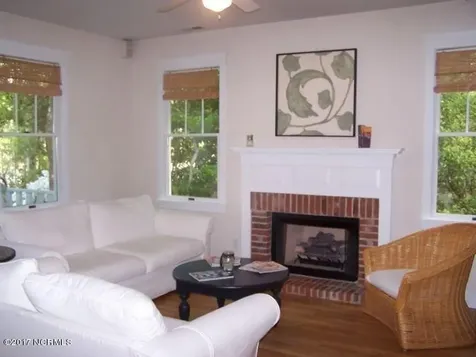 236 W Shorewood Drive Emerald Isle NC 28594