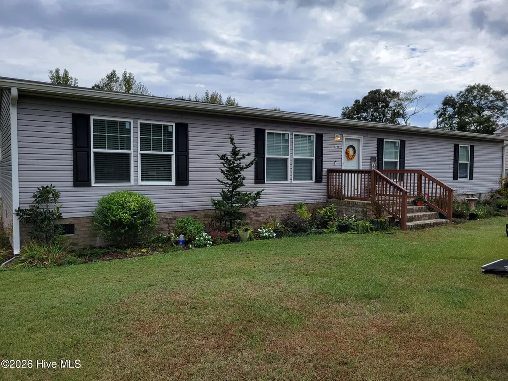 3729 Bryan Hardy Road La Grange NC 28551