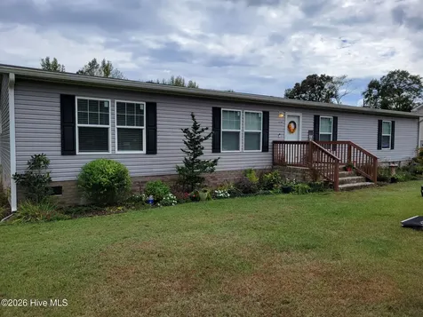 3729 Bryan Hardy Road La Grange NC 28551