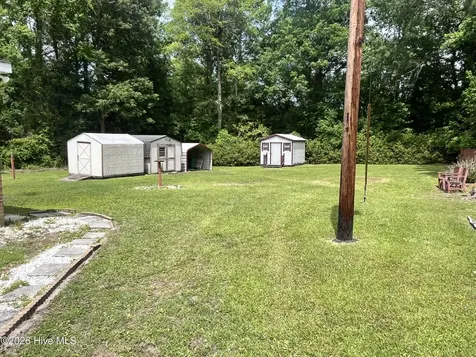 2085 New Britton Highway E Whiteville NC 28472