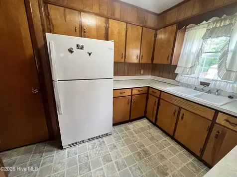 2085 New Britton Highway E Whiteville NC 28472