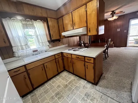 2085 New Britton Highway E Whiteville NC 28472