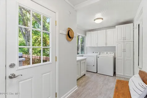 305 River Drive Southport NC 28461