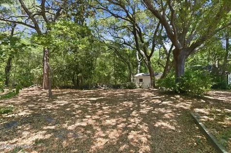 305 River Drive Southport NC 28461