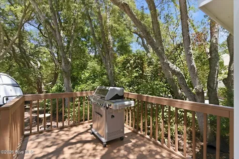 305 River Drive Southport NC 28461