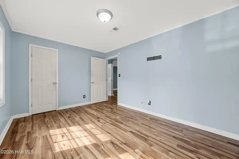 616 S Orange Street Wallace NC 28466
