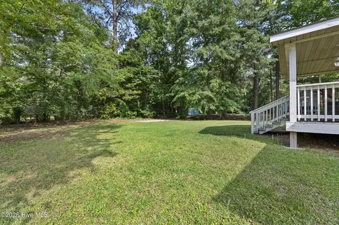 616 S Orange Street Wallace NC 28466