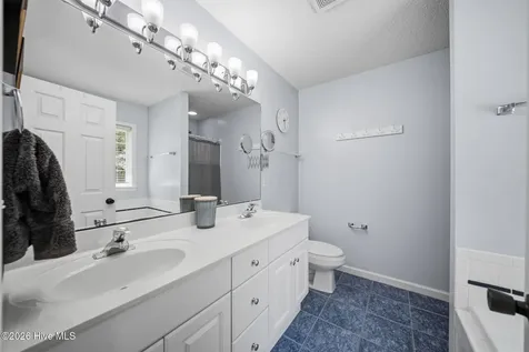 204 Bloomington Lane Wilmington NC 28411