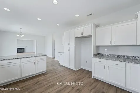 104 Twisted Vine Boulevard Jacksonville NC 28546