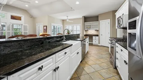 126 Ridge Road Chocowinity NC 27817